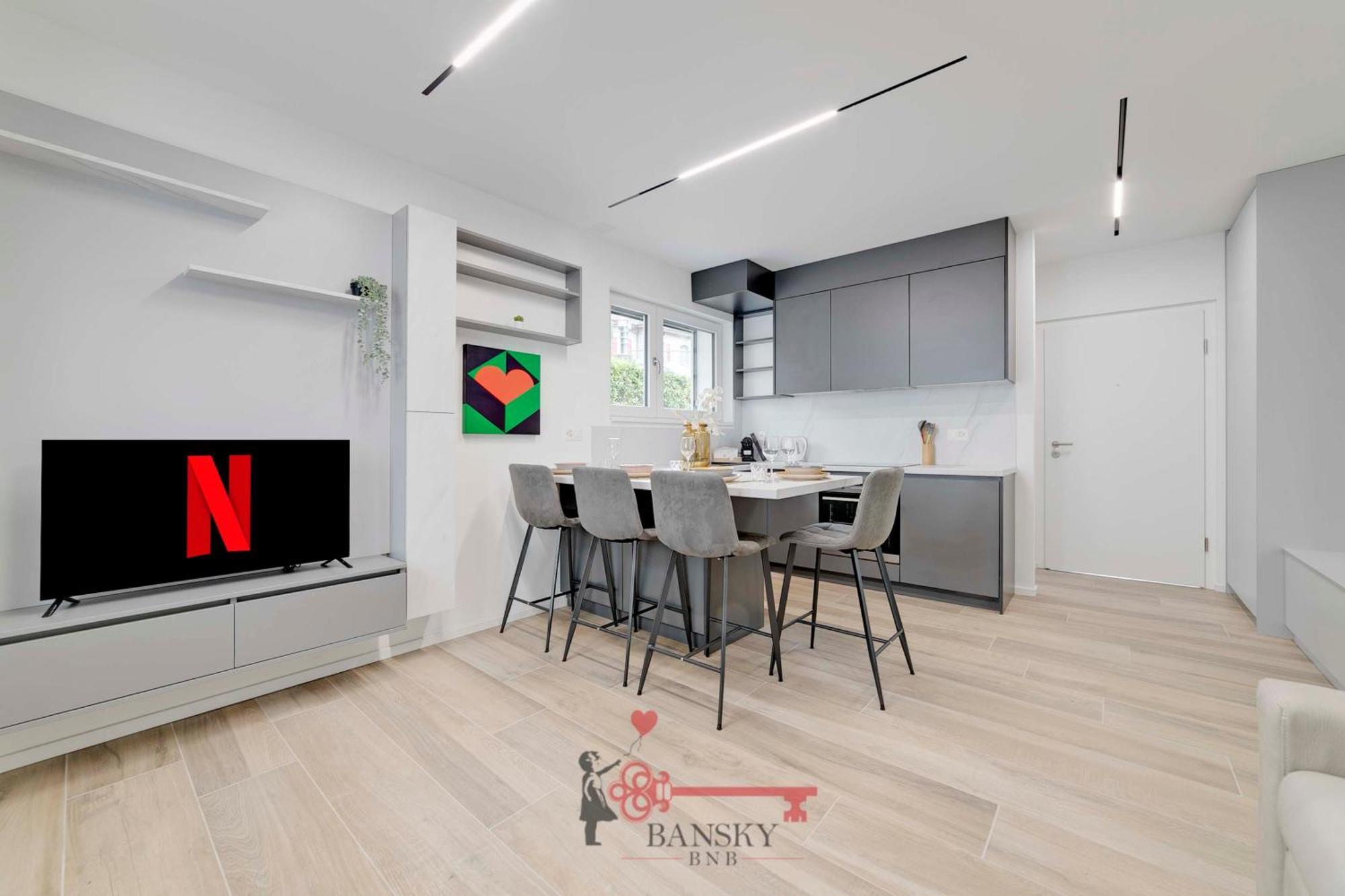 Apartment Sofia 4 - 5min Station -by Easylife Swiss